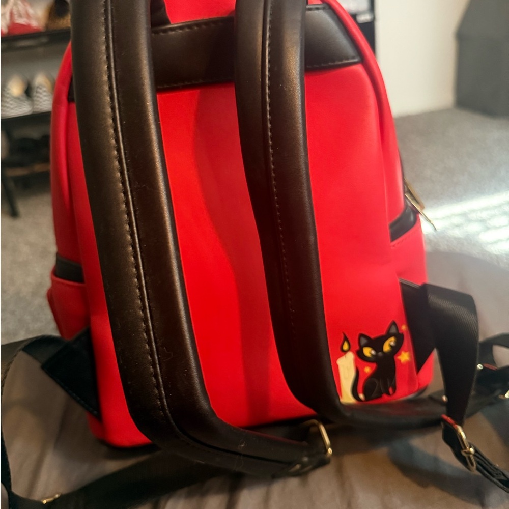 Disney Hocus Pocus Bag RARE LIMITED EDITION - Picture 3 of 5